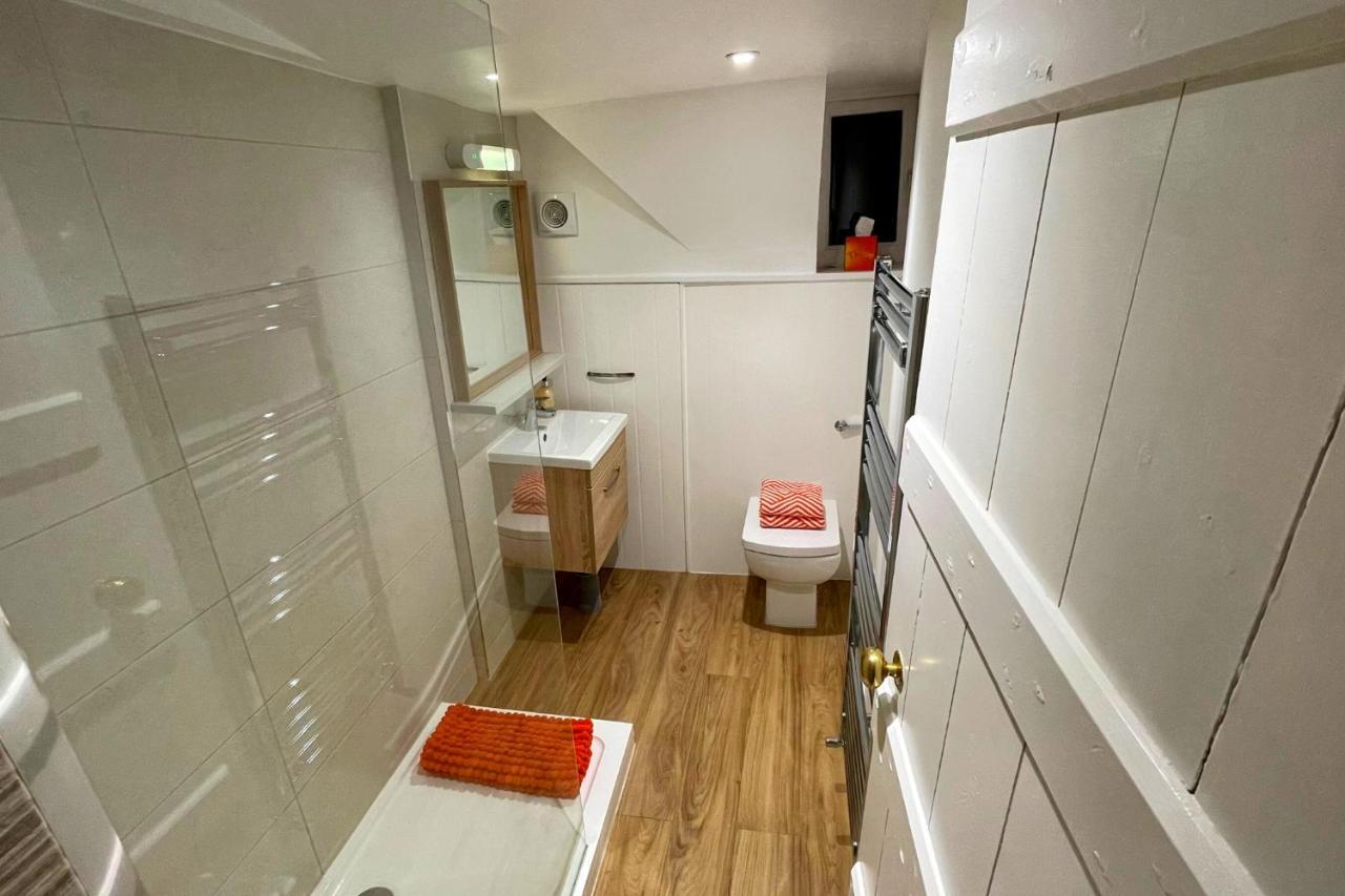 Stunning Luxury Apartment In Central Lymington Eksteriør billede