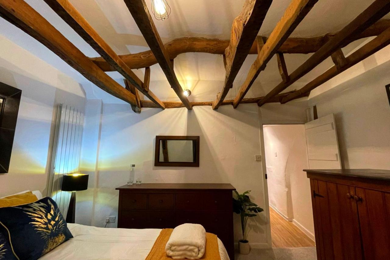 Stunning Luxury Apartment In Central Lymington Eksteriør billede